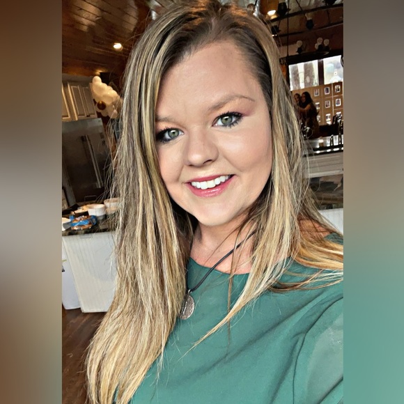 Meet your Posher, Kelly - Picture 10 of 14